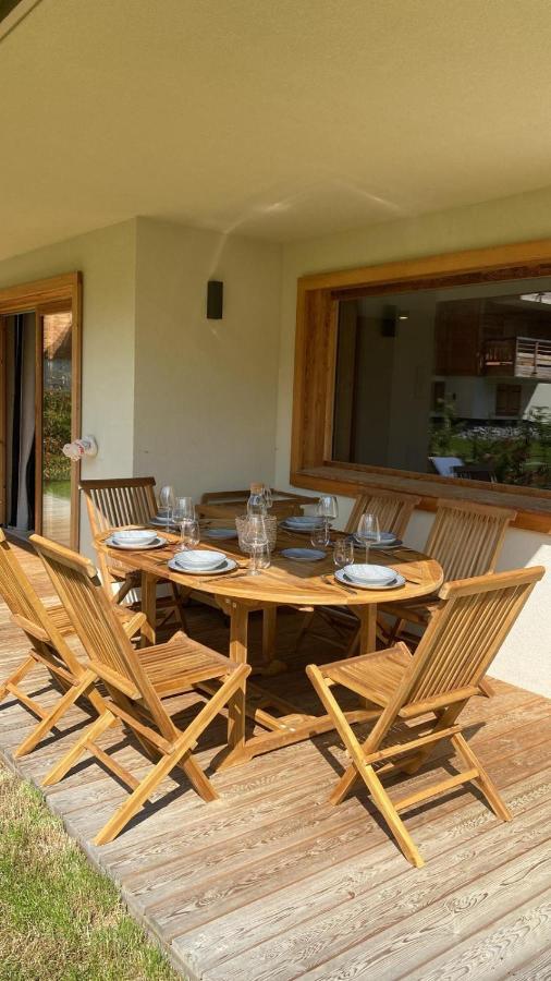 4-Room Apartment With Garden, Gym And Shared Spa เมอแฌฟ ภายนอก รูปภาพ